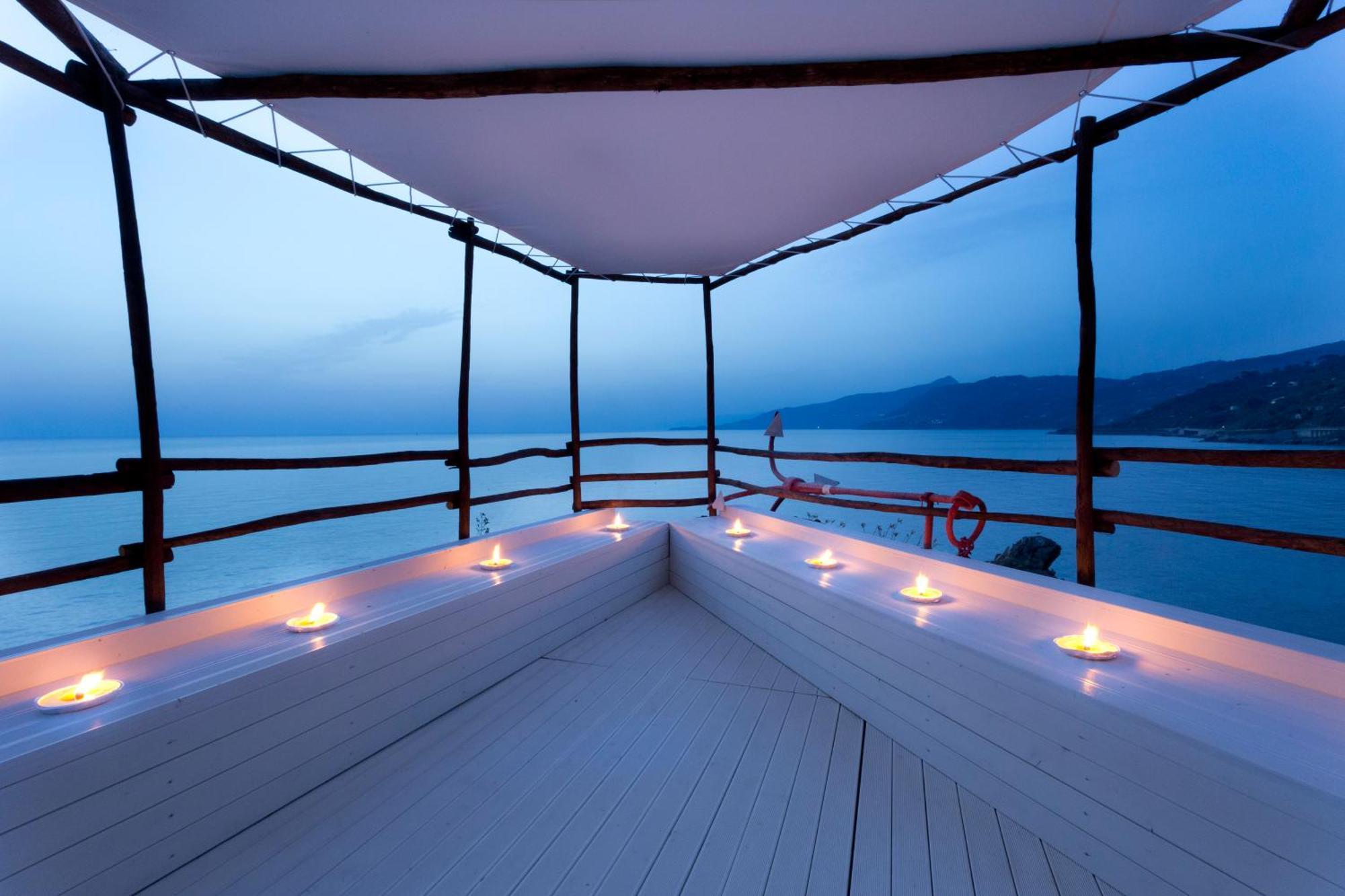 Kalura Hotel 4*